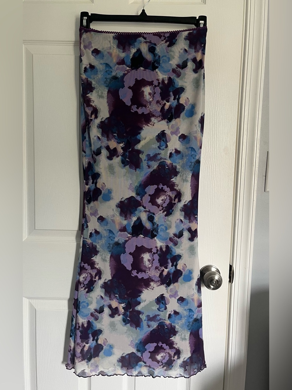 Forever 21 Purple & Blue Floral skirt